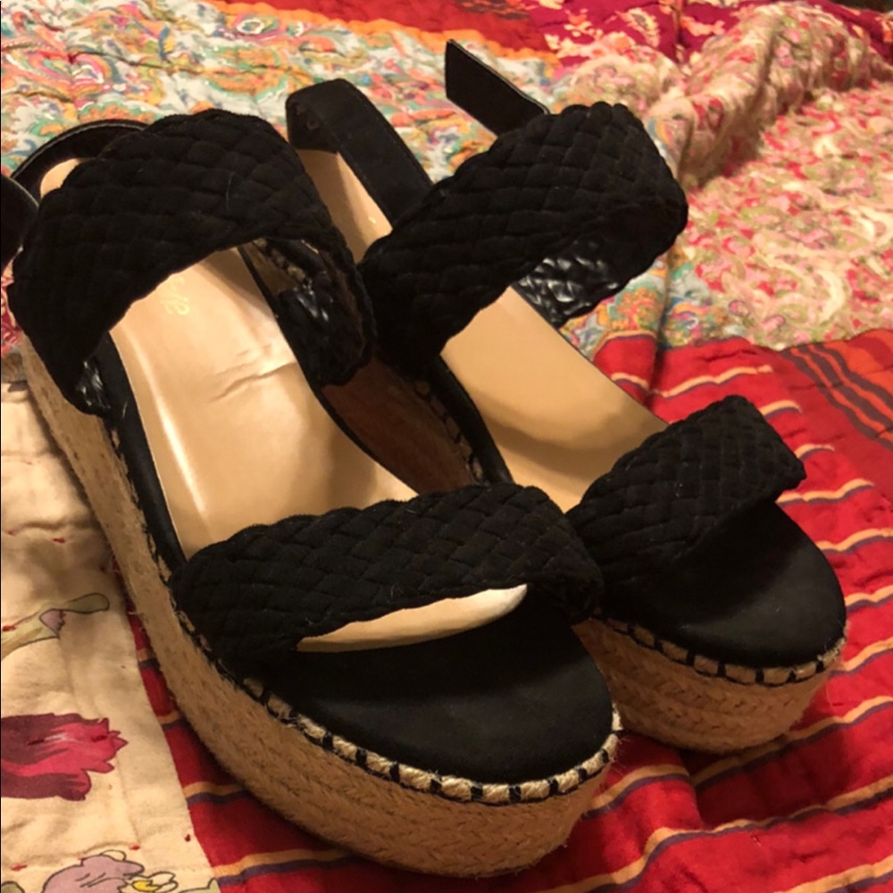 Black platforms